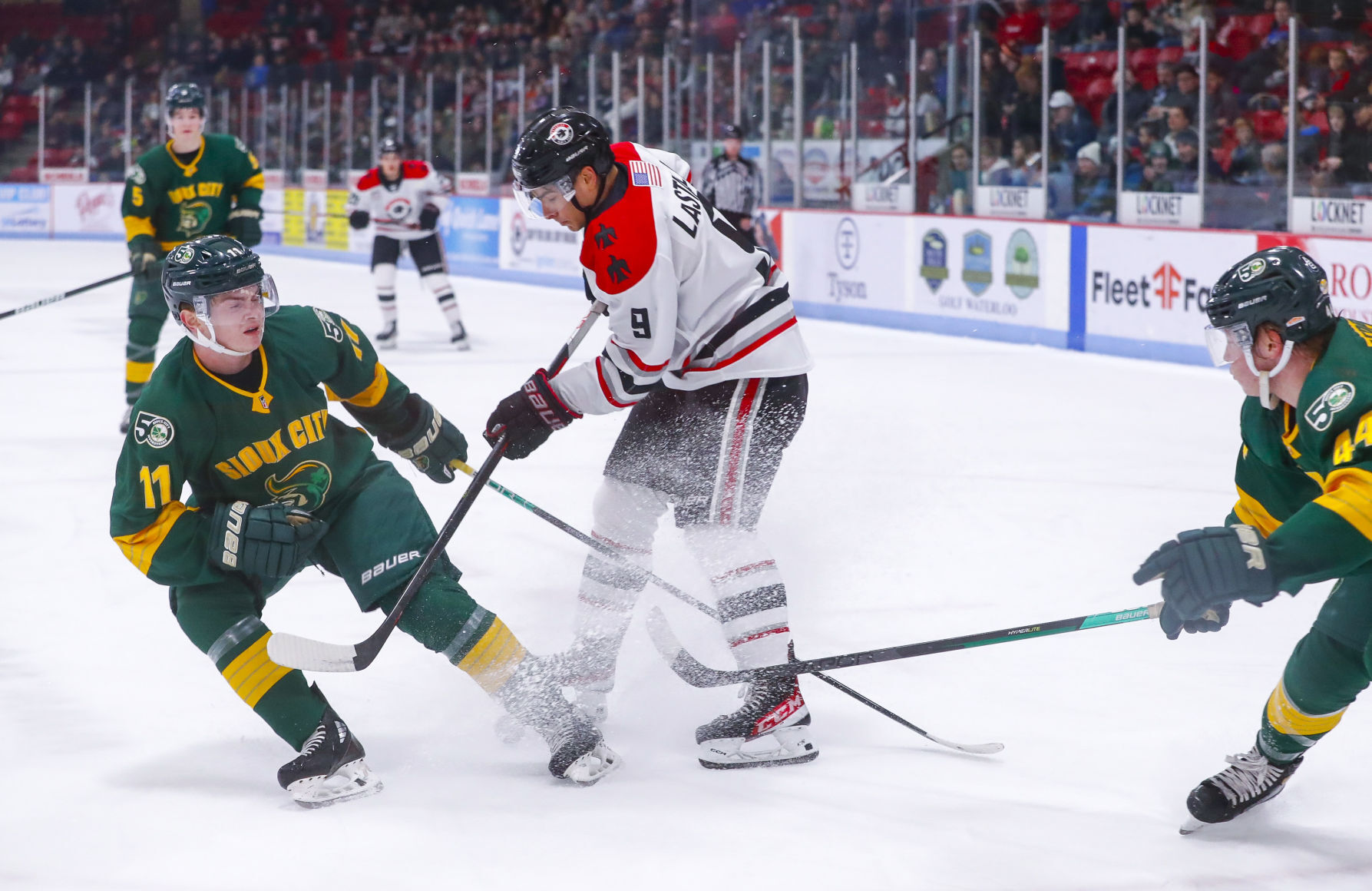 HKY Waterloo vs. Sioux City 4